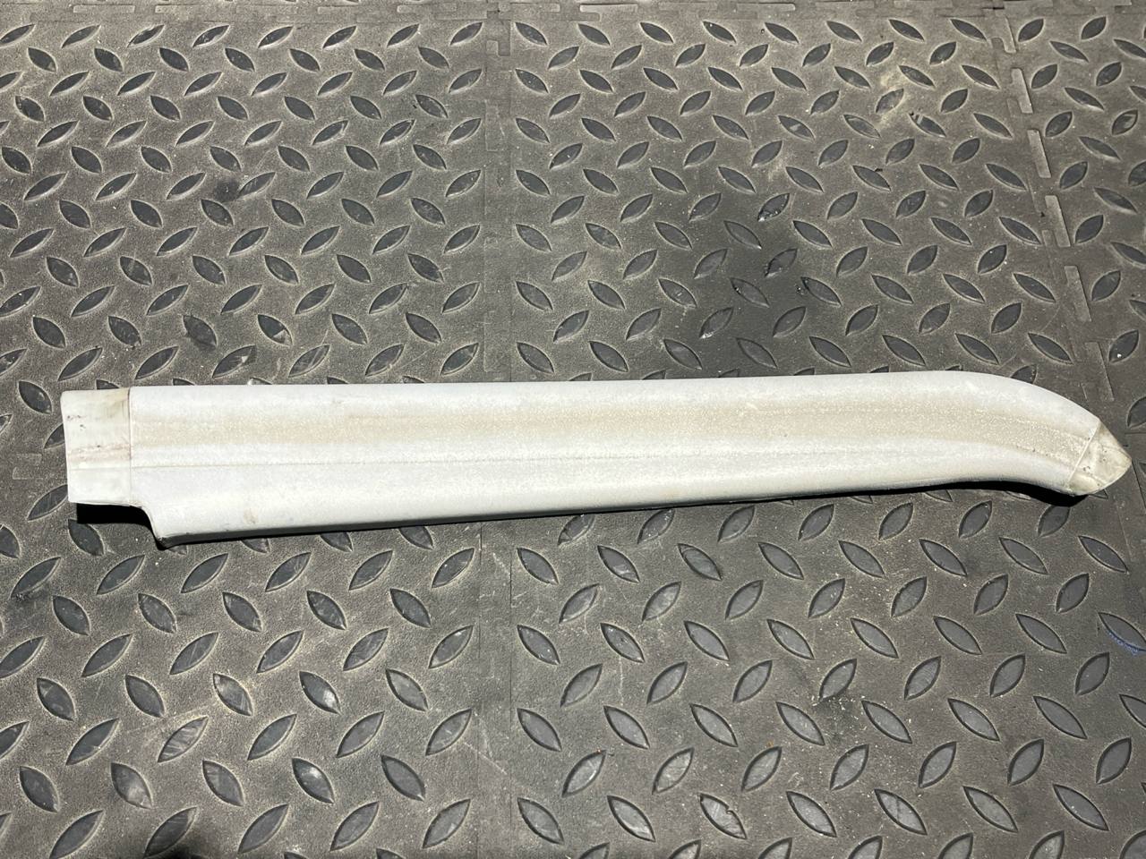 Обшивка стойки правая  Mercedes Vito/W639 2003-2014