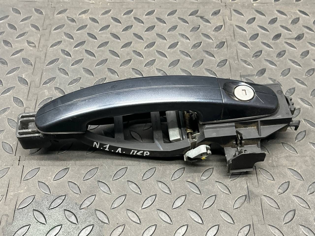 Ручка двери передняя левая Ford Focus/2 2004-2011