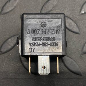 Реле Mercedes C/W202 1993-2001