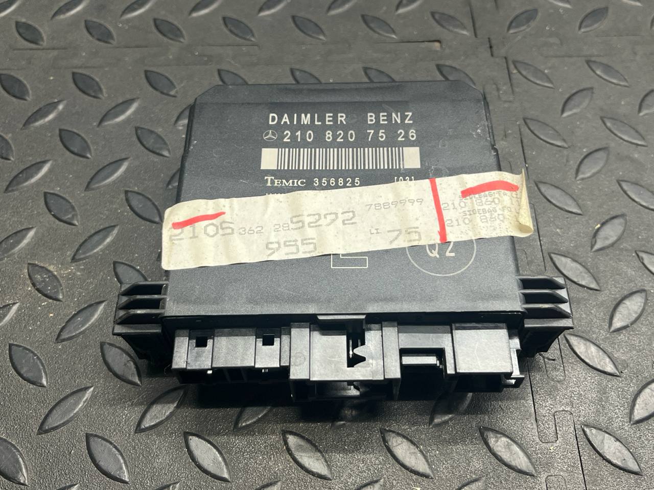 Блок комфорта двери передний левый Mercedes E/W210 1995-2003