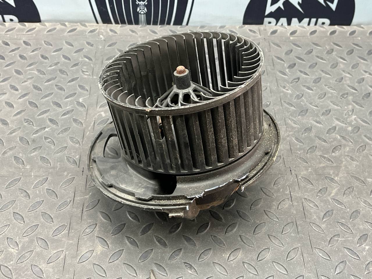 Моторчик отопителя Mercedes B/W245 2005-2011