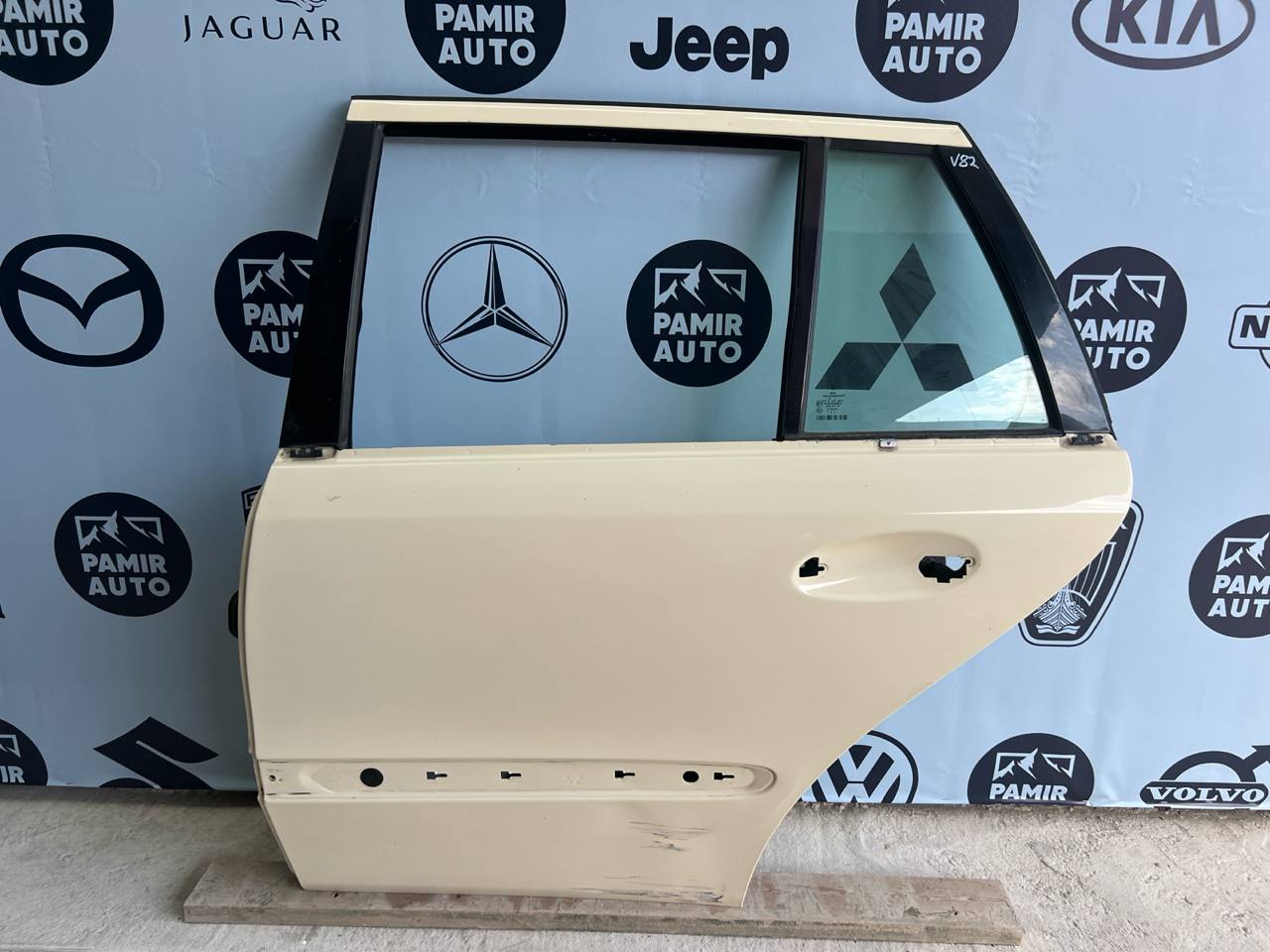 Дверь задняя левая Mercedes E/W211 2002-2009