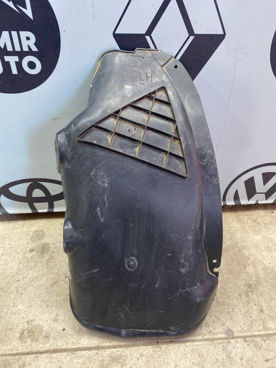 Локер (Подкрылок) задний левый Opel Astra/H 2004-2014