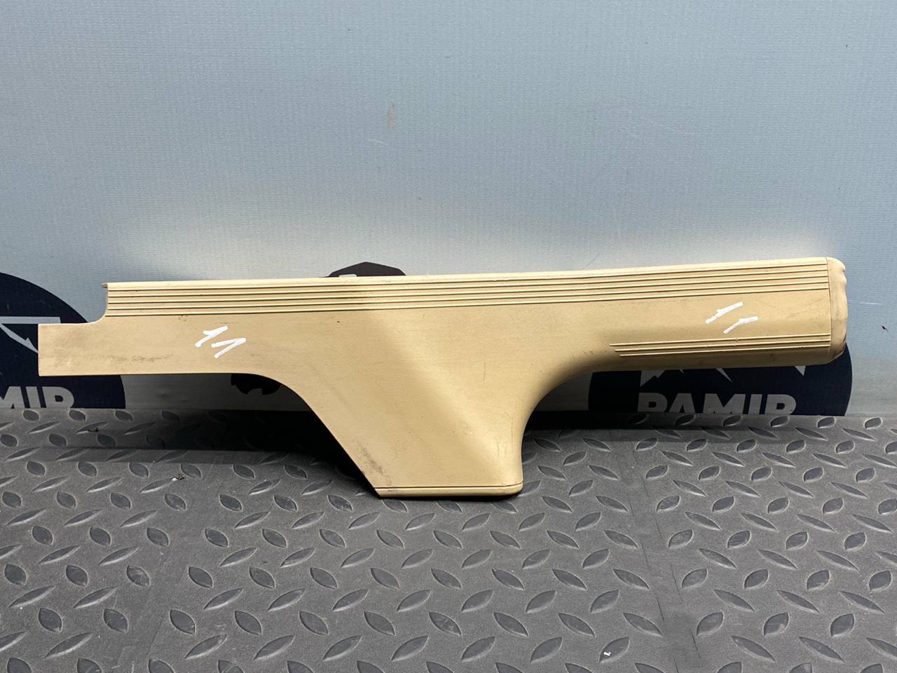 Накладка порога задняя левая Mercedes C/W202 1993-2001