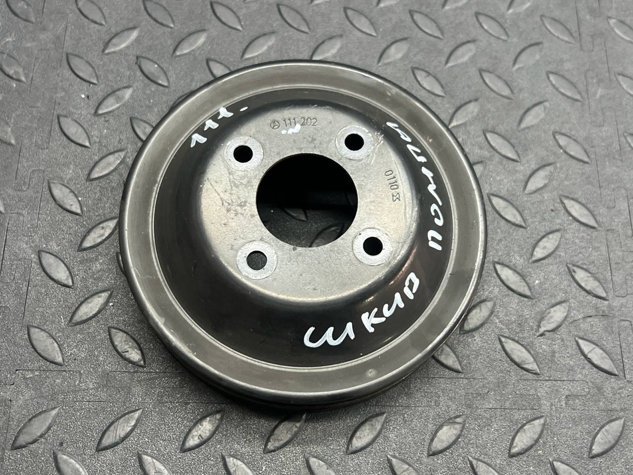 Шкив помпы Mercedes SLK/R170 1996-2004