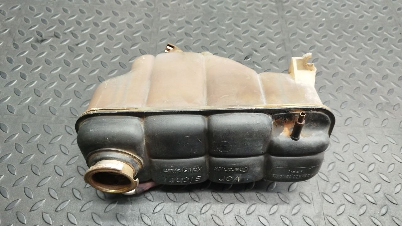 Бачок расширительный Mercedes C/W202 1993-2001