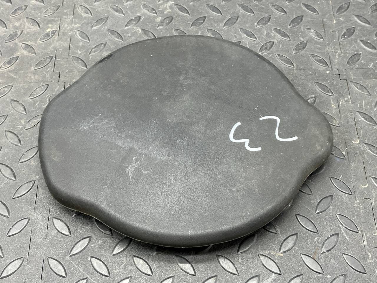 Пыльник гайки амортизатора передний правый Ford Mondeo/3 2000-2007