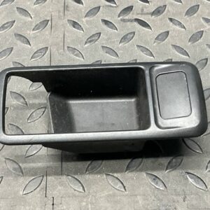 Накладка ручки двери задняя левая Ford Focus/2 2004-2011