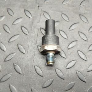 Датчик давления топлива Mercedes M/W163 1997-2005