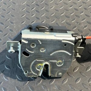 Замок двери багажника Mercedes M/W164 2005-2011