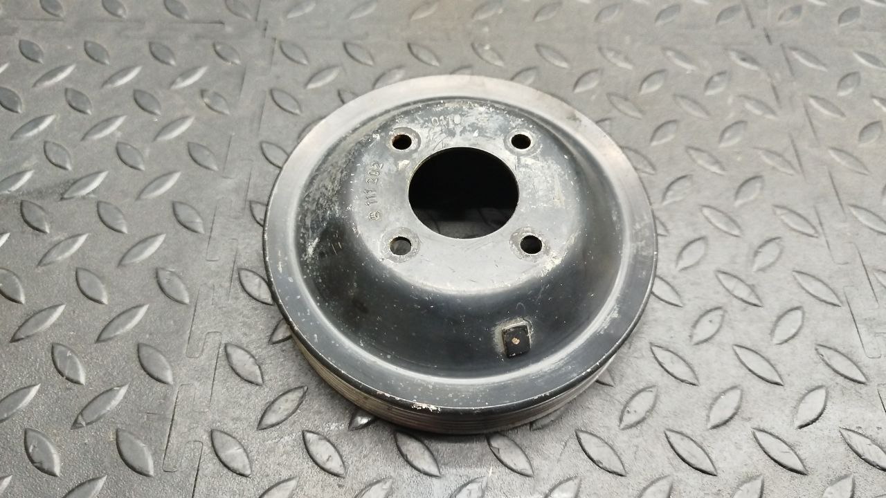 Шкив помпы Mercedes C/W202 1993-2001