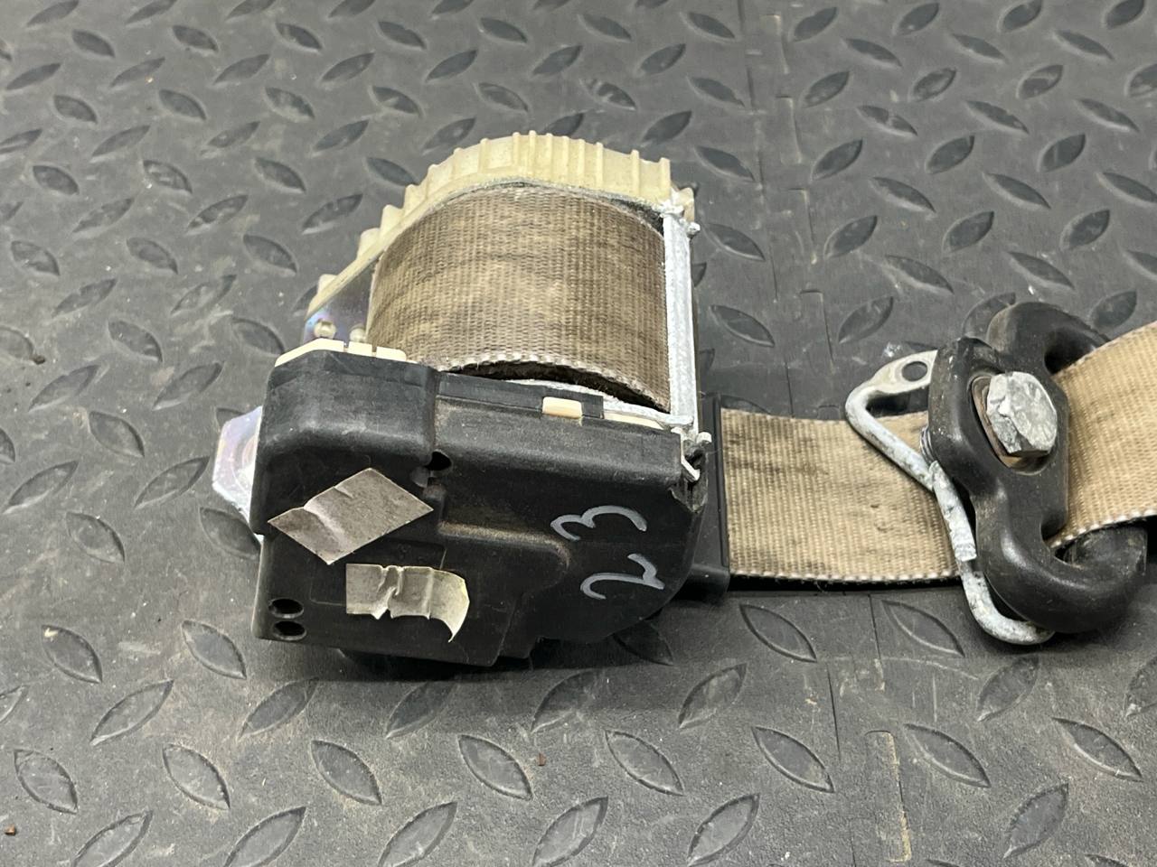 Ремень безопасности передний левый Ford Mondeo/3 2000-2007