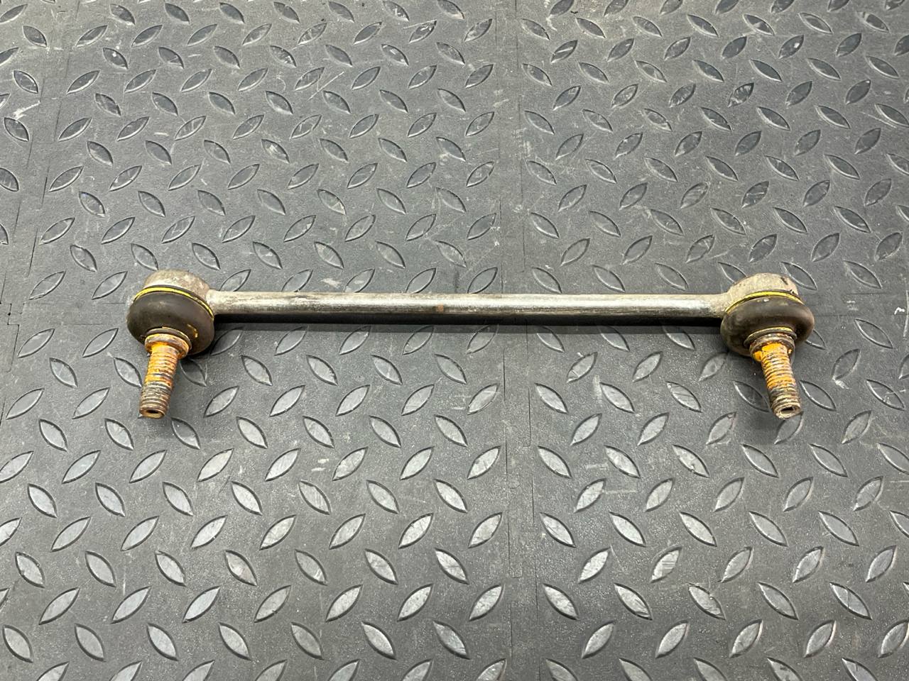 Стойка стабилизатора передняя Peugeot Expert/2 2007-2016