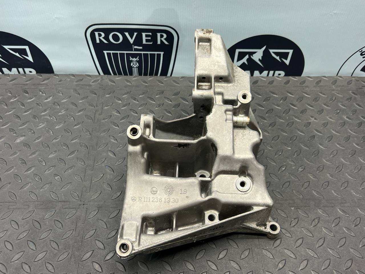 Кронштейн ГУР Mercedes SLK/R170 1996-2004