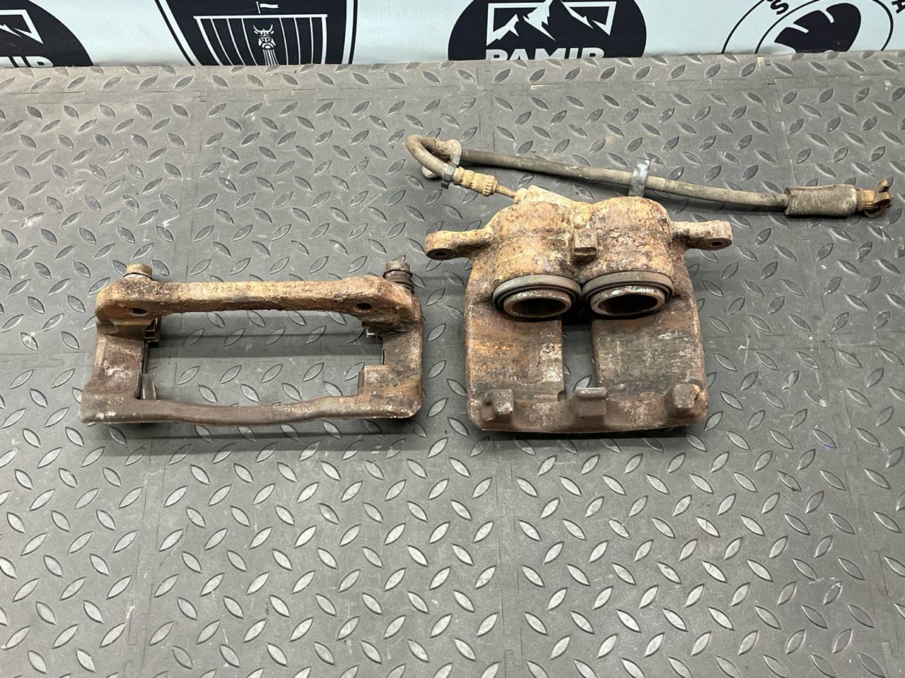 Суппорт передний левый Peugeot Expert/2 2007-2016