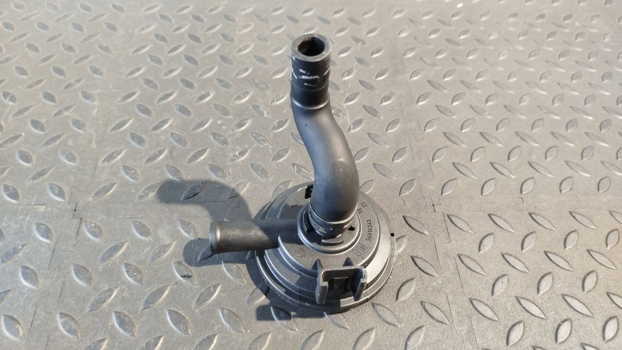 Клапан вентиляции картерных газов Opel Vectra/C 2002-2008