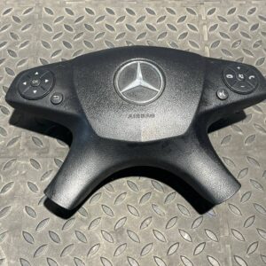 Подушка безопасности в руль Mercedes C/W204 2006-2015