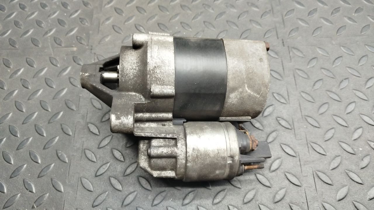 Стартер Renault Scenic/2 2003-2009