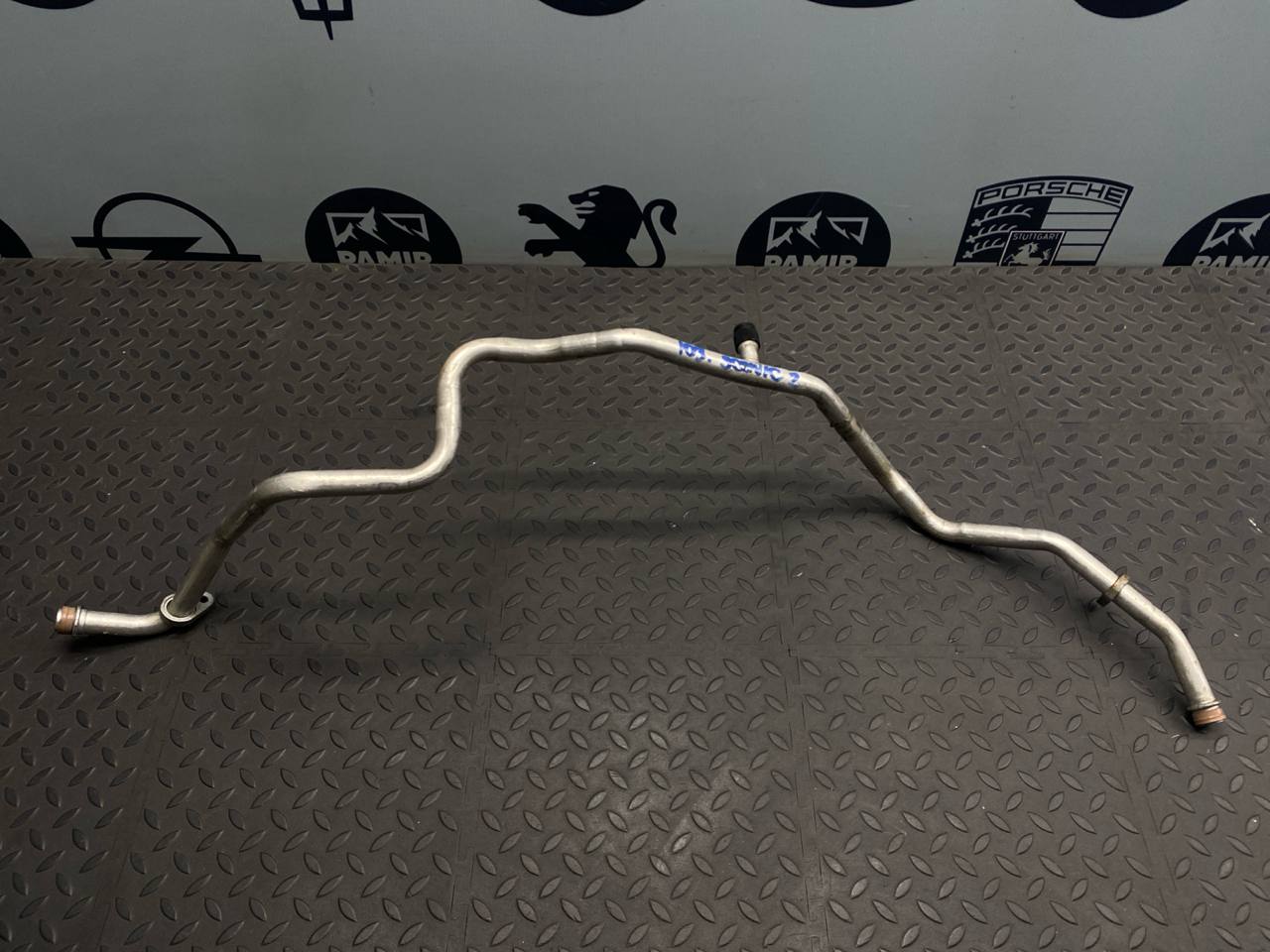 Трубка кондиционера Renault Scenic/2 2003-2009