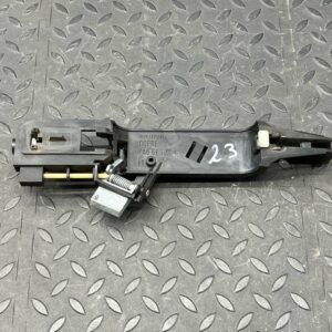 Кронштейн ручки двери задний левый Ford Mondeo/3 2000-2007