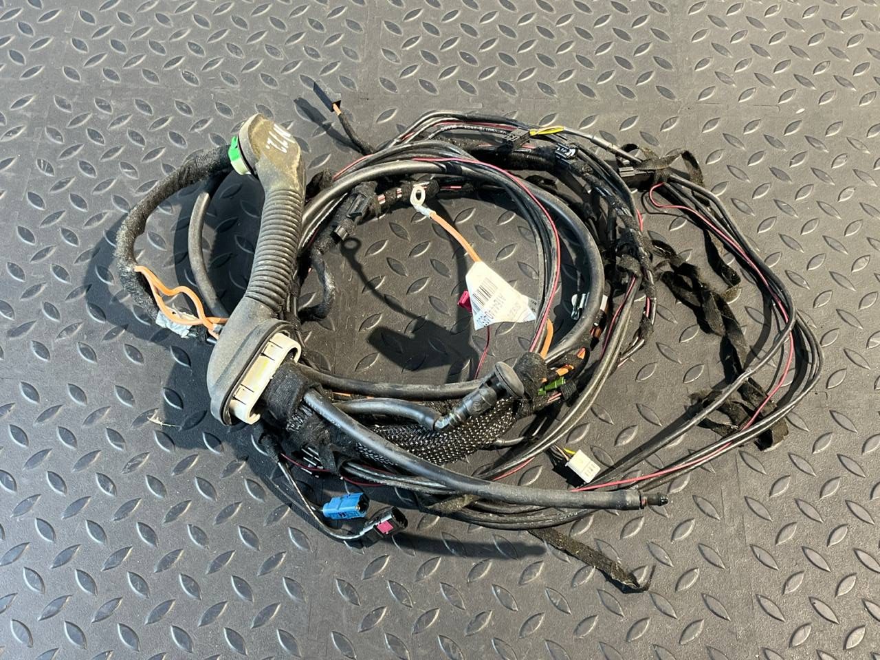 Проводка багажника Mercedes M/W164 2005-2011