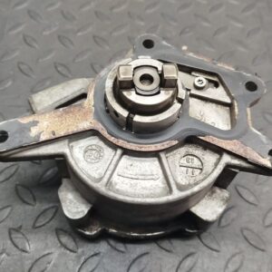 Насос вакуумный Mercedes M/W164 2005-2011