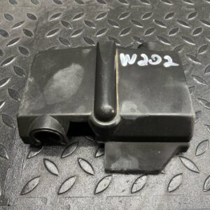 Крышка блока реле Mercedes C/W202 1993-2001