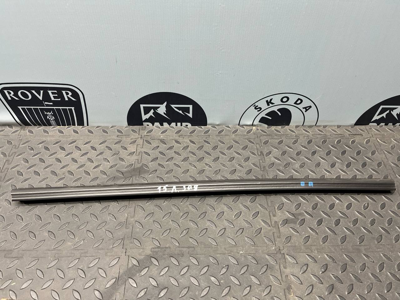 Уплотнитель двери задний Ford Focus/2 2004-2011