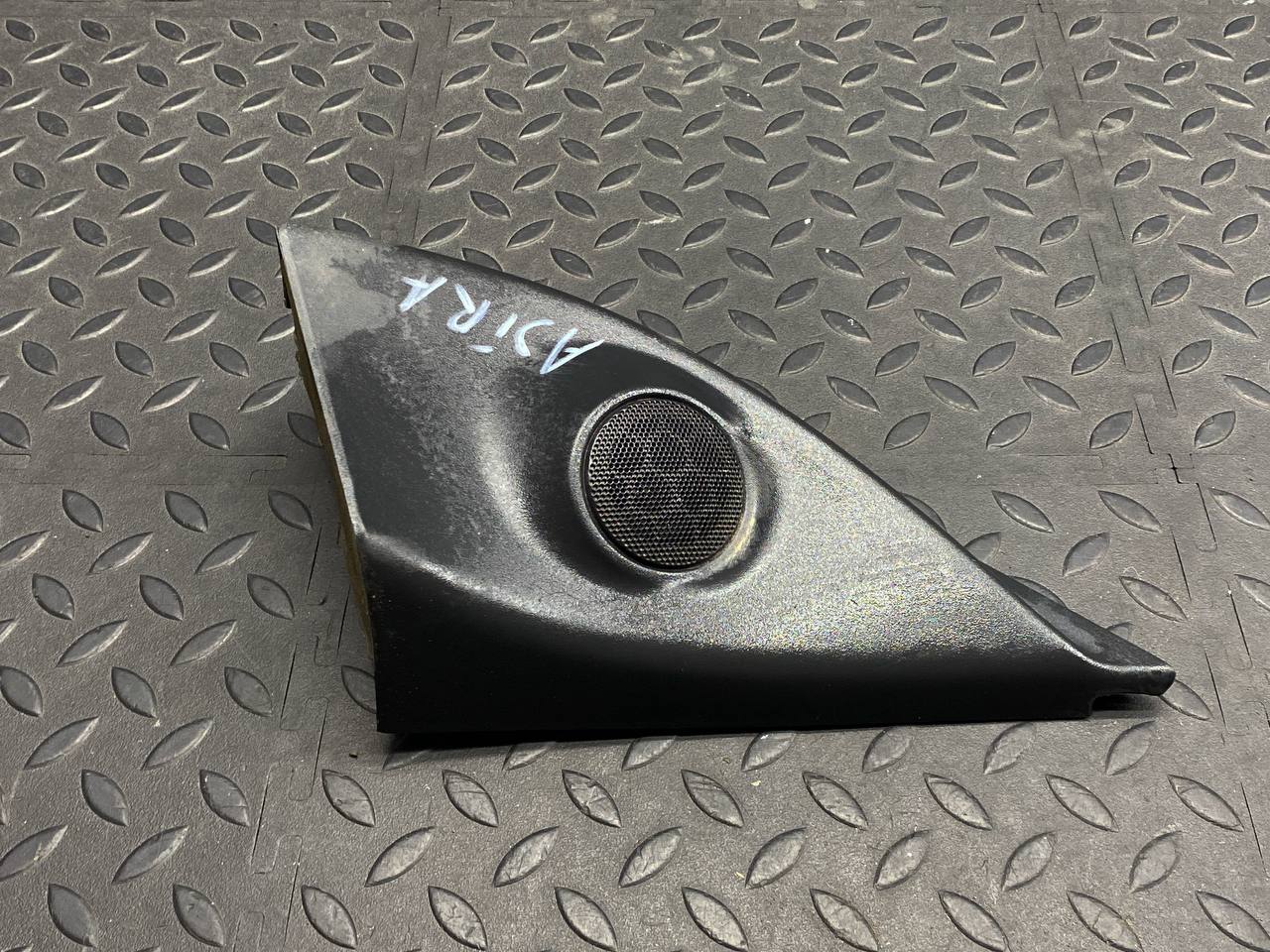 Накладка зеркала правая Opel Astra/H 2004-2014