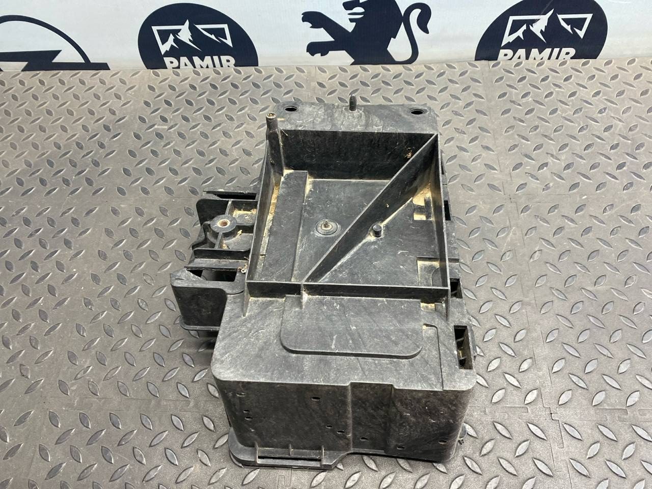 Крепление АКБ Ford Focus 1998-2007