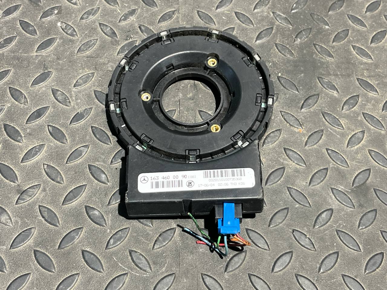 Датчик угла поворота руля Mercedes M/W163 1997-2005