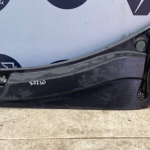 Решетка под лобовое стекло (Жабо) правая Chrysler PT Cruiser 2000-2010