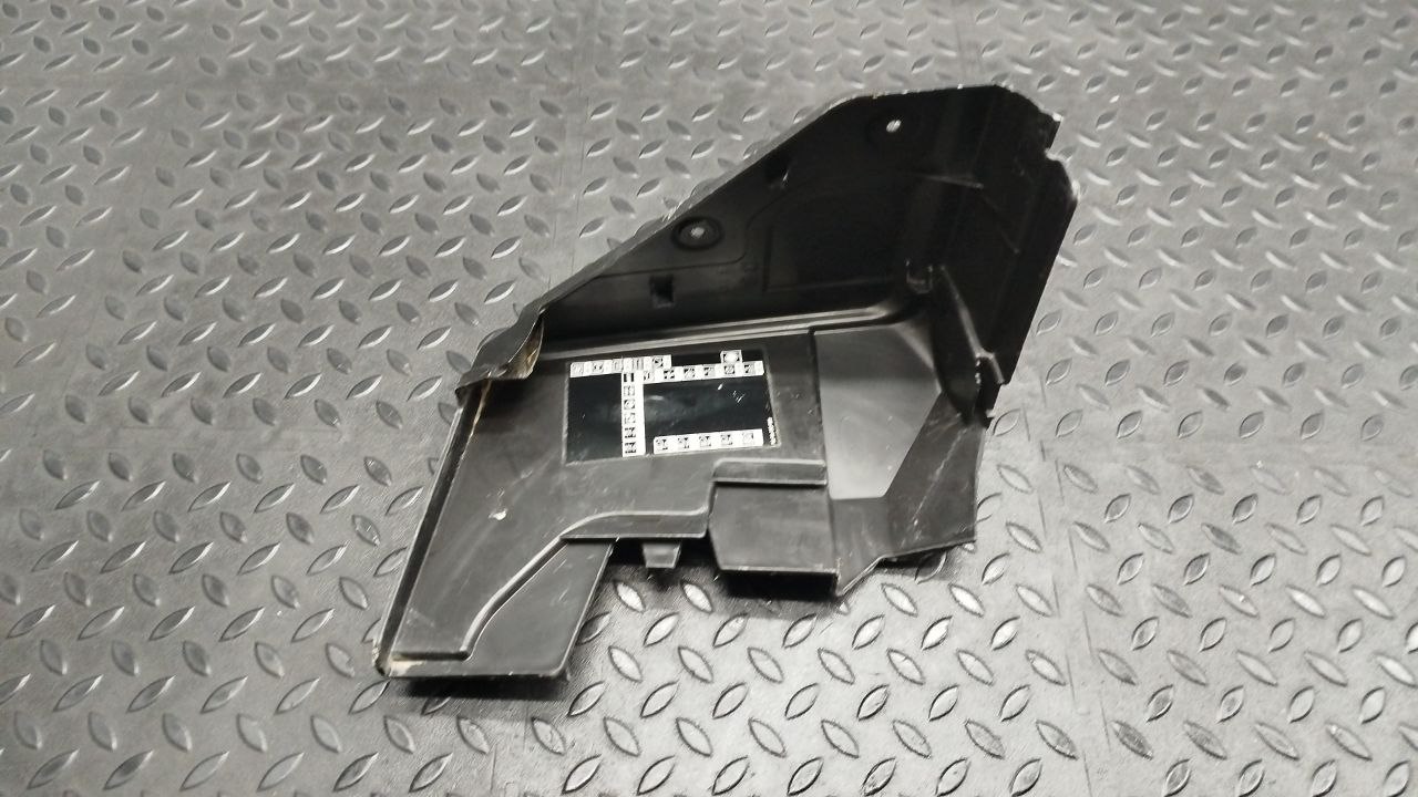 Крышка блока предохранителей Renault Scenic/2 2003-2009