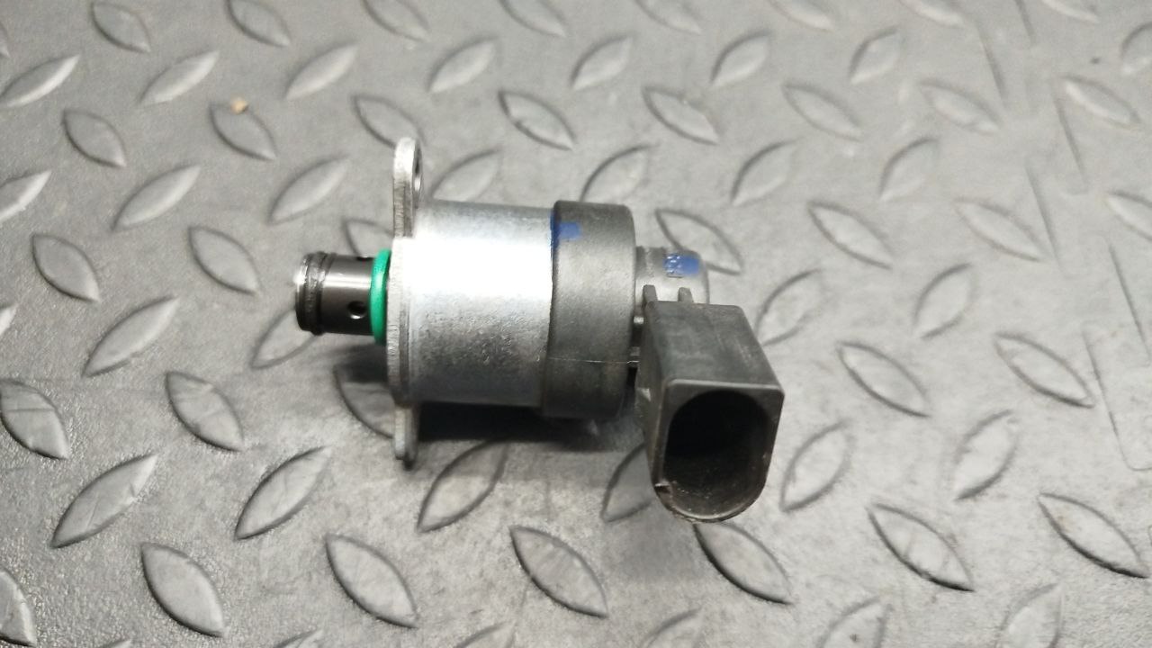 Регулятор давления топлива Mercedes M/W164 2005-2011