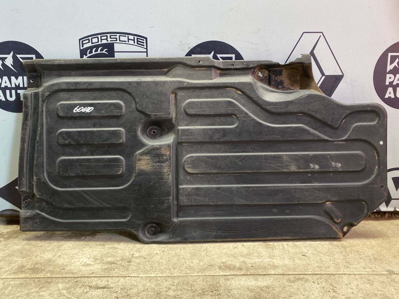 Защита антигравийная задняя левая Mercedes E/W211 2002-2009