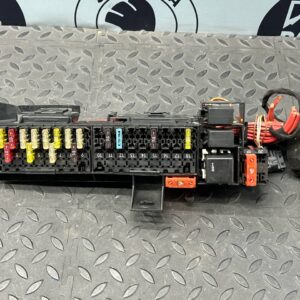 Блок предохранителей Opel Zafira/B 2005-2014