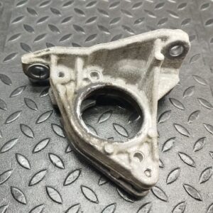 Кронштейн полуоси Renault Scenic/2 2003-2009