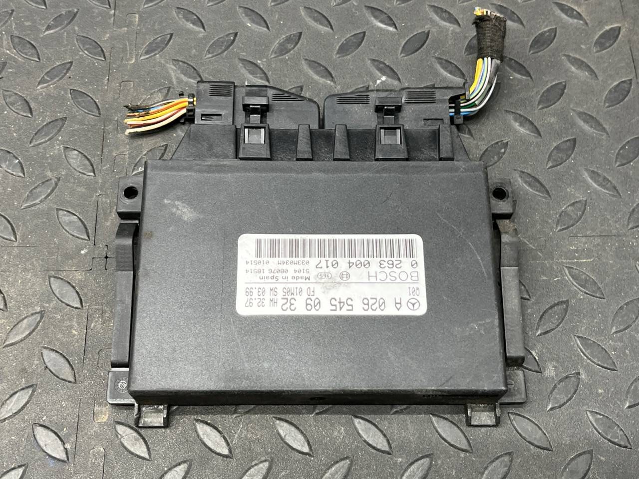 Блок управления парктроником Mercedes E/W210 1995-2003