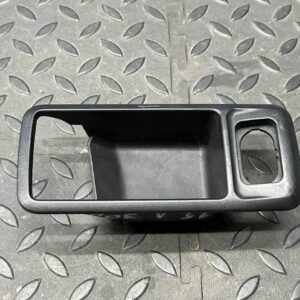 Накладка ручки двери задняя левая Ford Focus/2 2004-2011