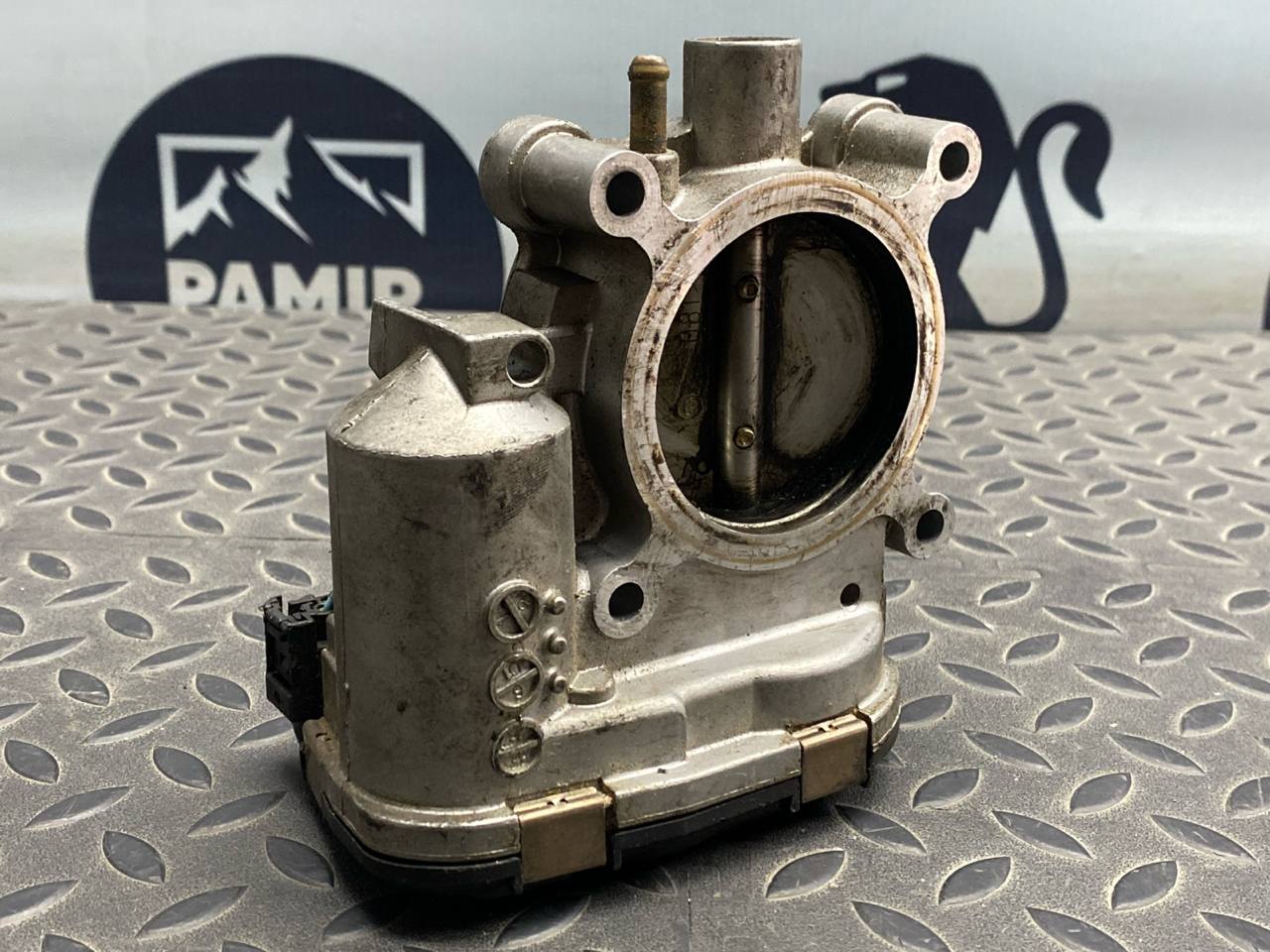 Заслонка дроссельная Mercedes C/W203 2000-2008