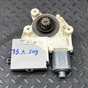 Моторчик стеклоподъемника задний левый Ford Focus/2 2004-2011