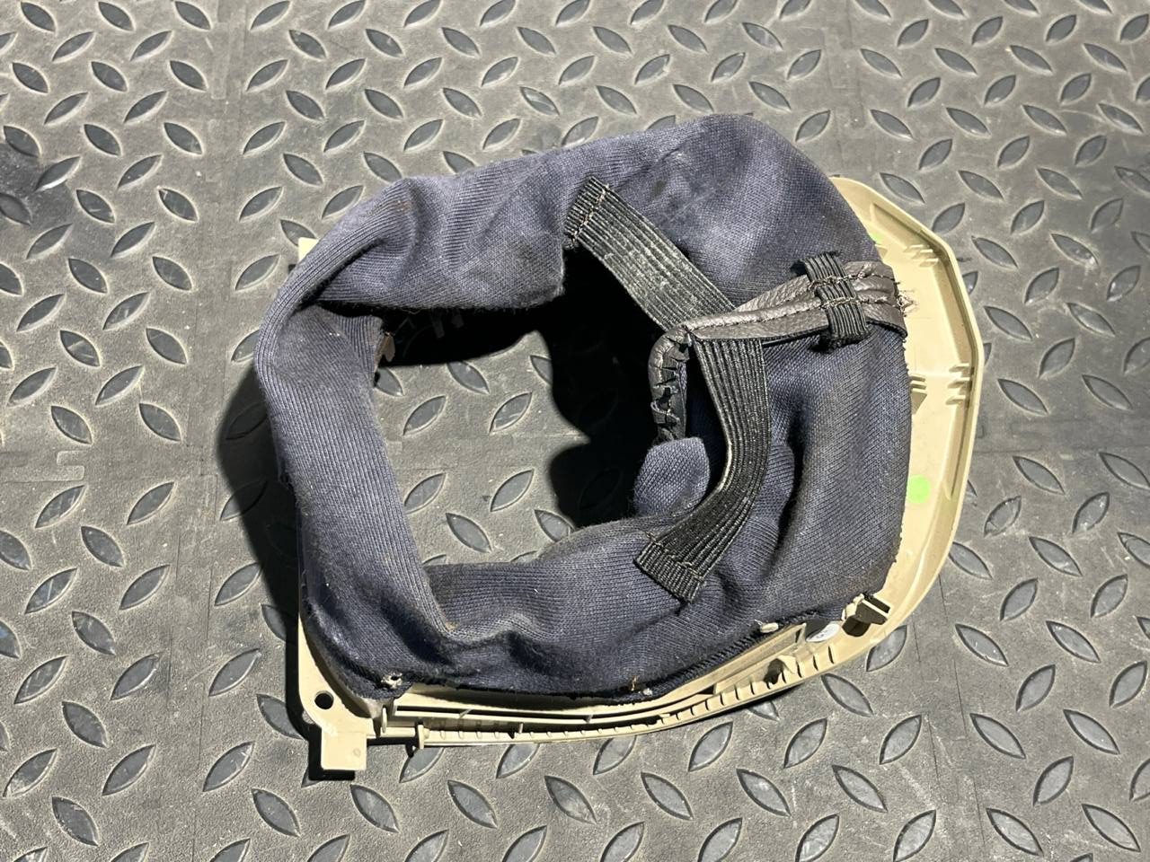 Кожух рулевой колонки Mercedes C/W204 2006-2015