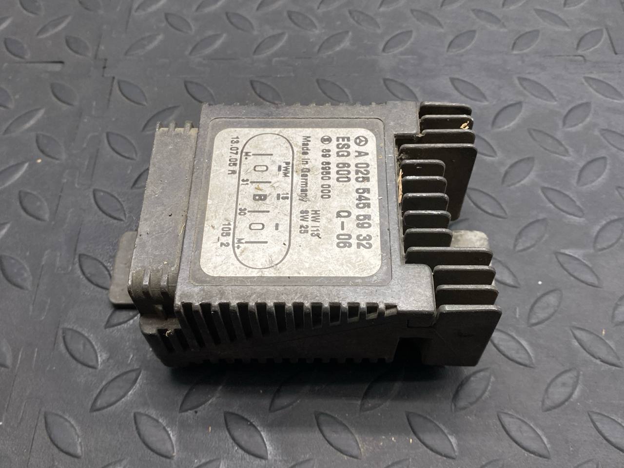 Блок управления вентилятором Mercedes E/W210 1995-2003