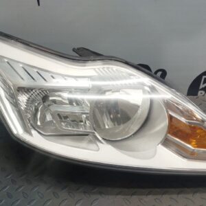 Фара правая Ford Focus/2 2004-2011