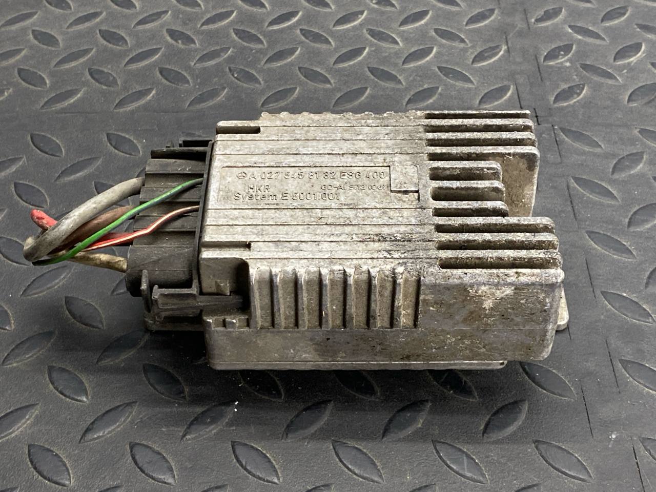 Блок управления вентилятором Mercedes C/W202 1993-2001