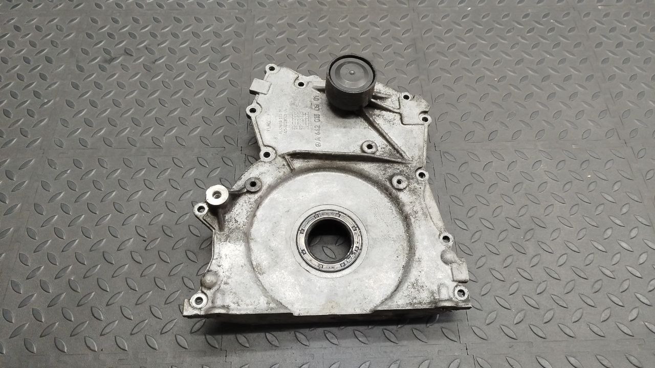 Крышка двигателя Mercedes M/W164 2005-2011