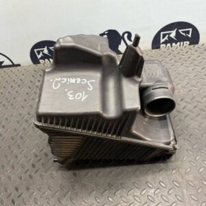 Корпус воздушного фильтра Renault Scenic/2 2003-2009