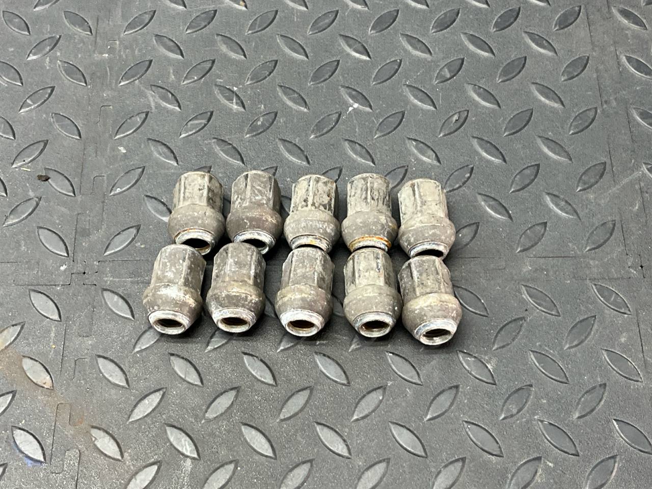 Гайка колесная Ford Focus/2 2004-2011