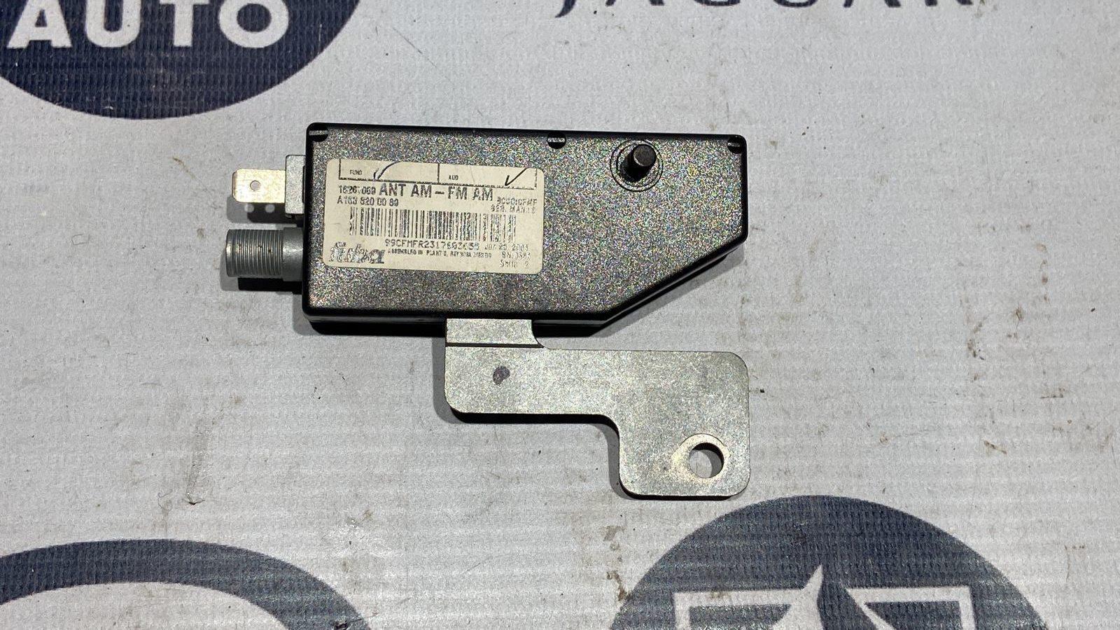 Усилитель антенны Mercedes M/W163 1997-2005