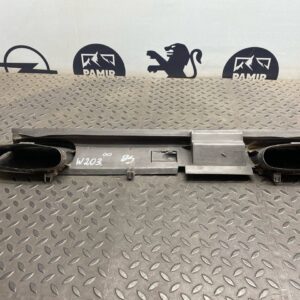 Воздуховод радиатора Mercedes C/W203 2000-2008